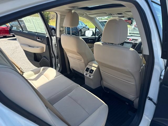 Used 2017 Subaru Legacy 2.5i Limited AWD/4WD image 17