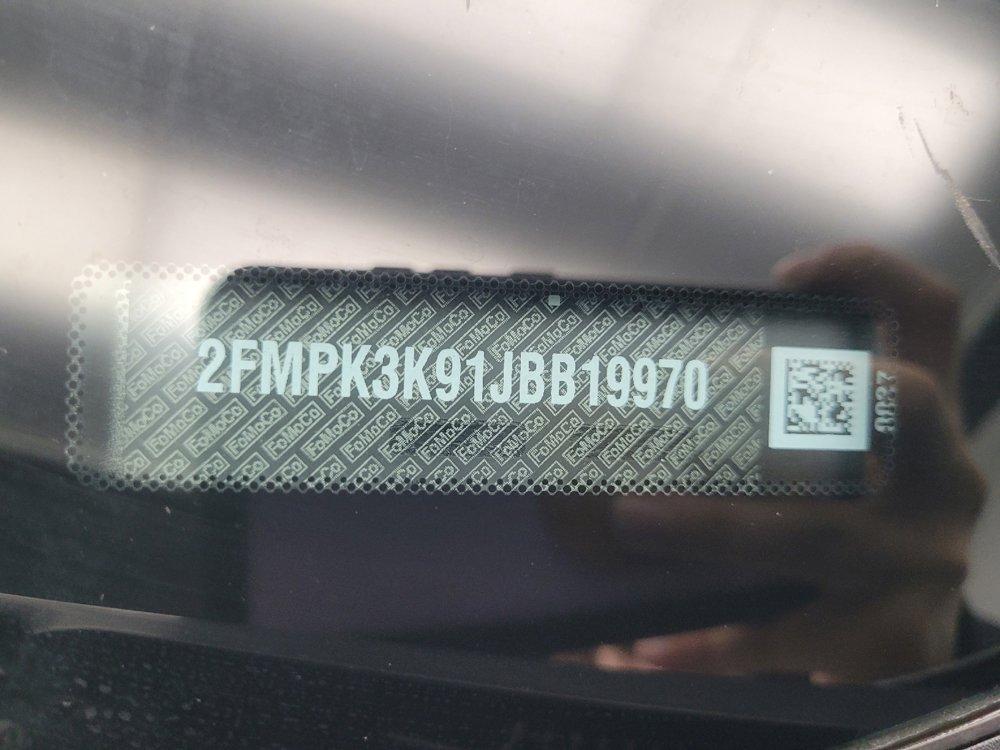 Used 2018 Ford Edge Titanium w/ Equipment Group 301A image 33