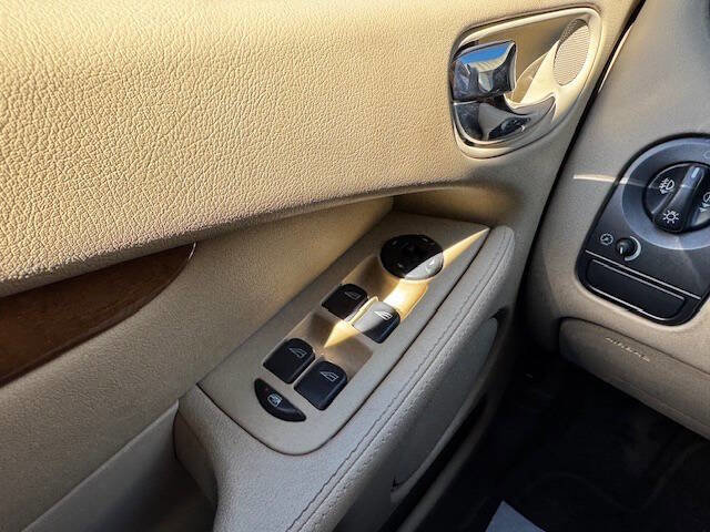 Used 2005 Jaguar X-TYPE 3.0 image 39