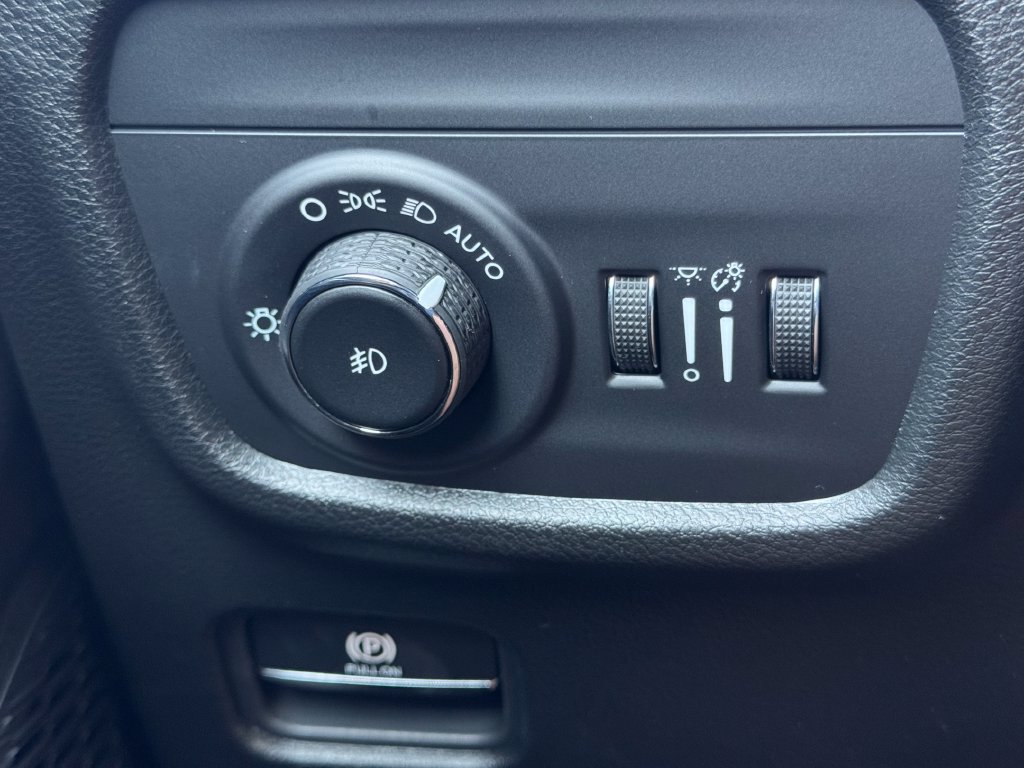 New 2027 Jeep Grand Cherokee L Limited AWD/4WD image 30
