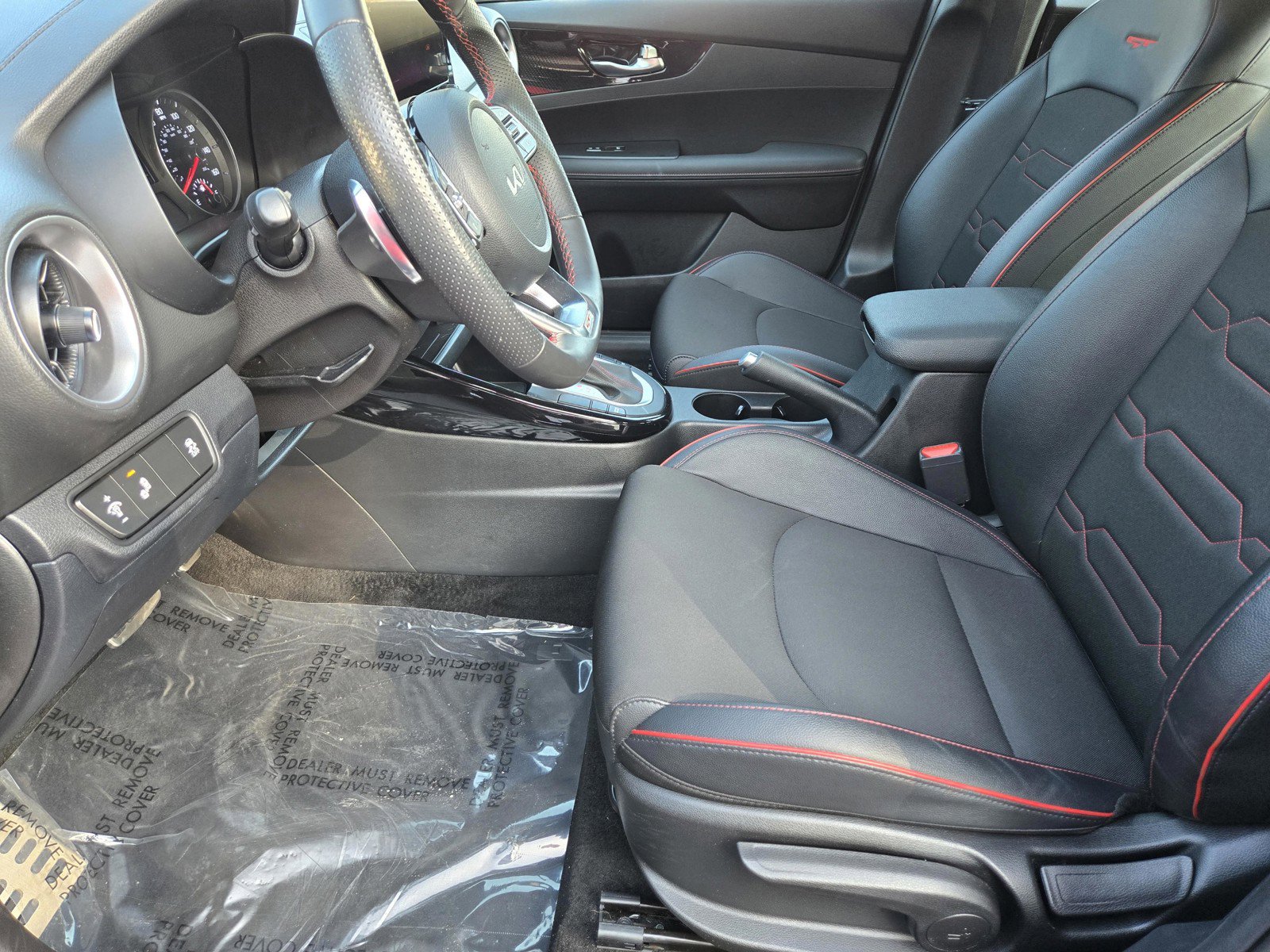 Certified 2022 Kia Forte GT image 13