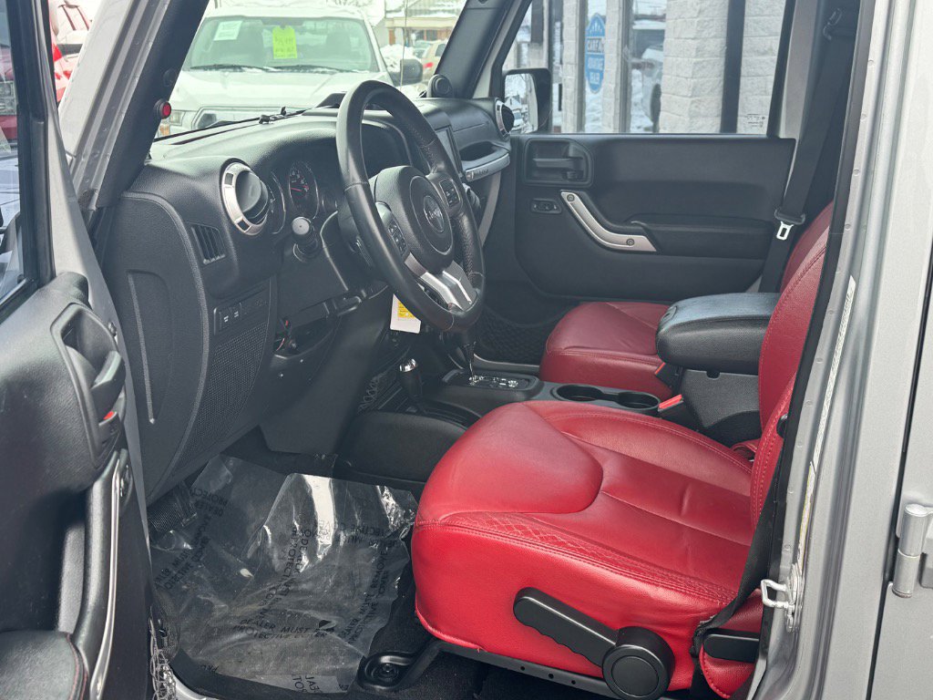 Used 2013 Jeep Wrangler Rubicon image 16