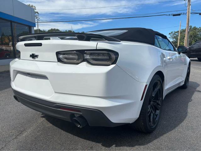 Used 2023 Chevrolet Camaro LT w/ RS Package image 9