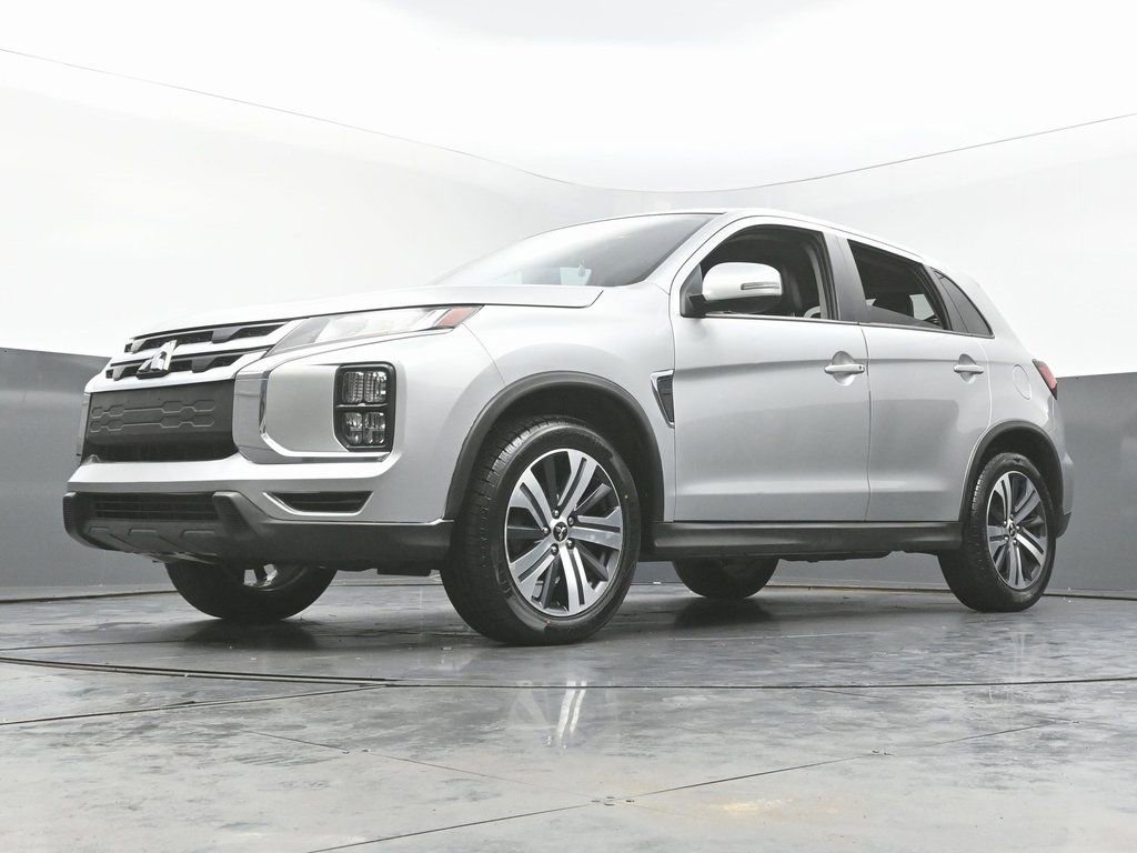 Used 2023 Mitsubishi Outlander Sport SE image 54
