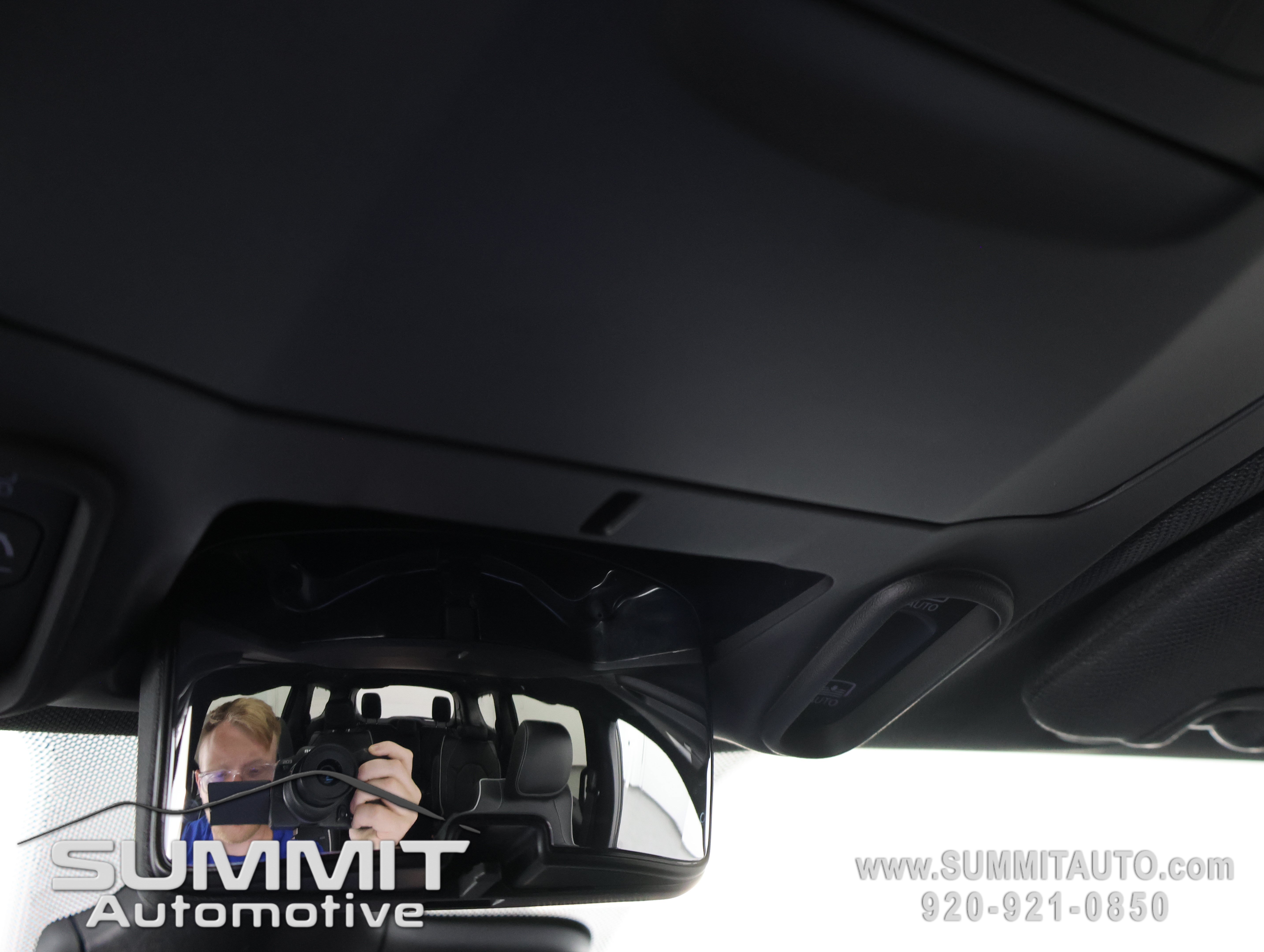 New 2027 Chrysler Pacifica Limited AWD/4WD image 78