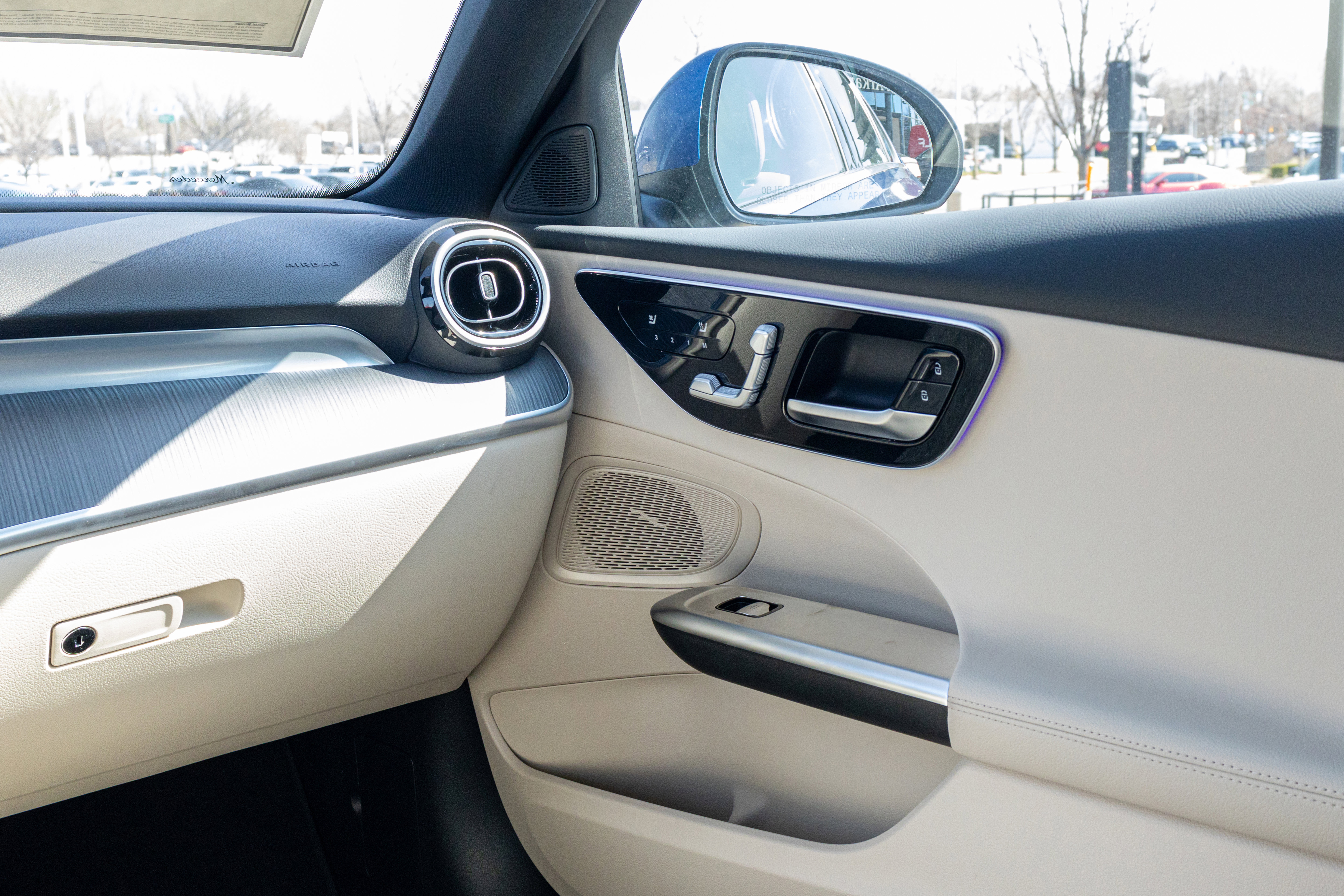 New 2026 Mercedes-Benz C 300 4MATIC Sedan image 17