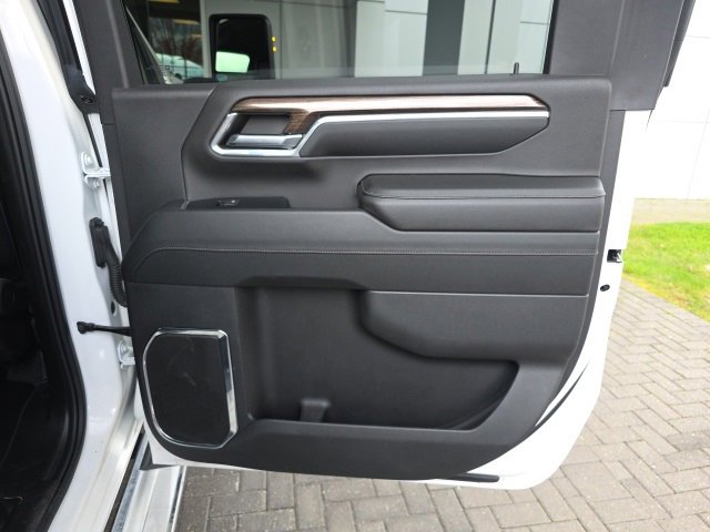 Used 2024 Chevrolet Silverado 2500 LT image 12