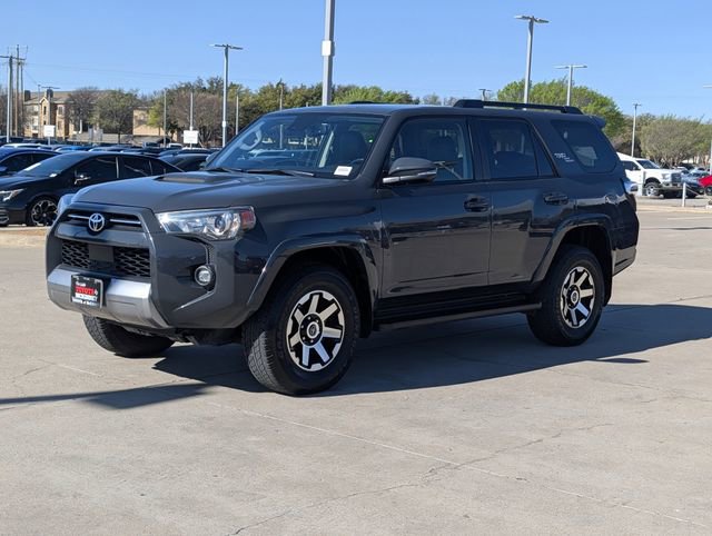 Used 2024 Toyota 4Runner TRD Off-Road Premium image 10
