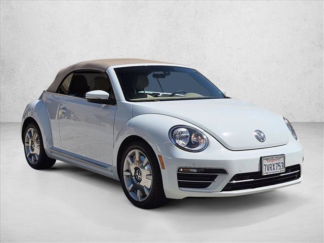 Used 2017 Volkswagen Beetle 1.8T SEL FWD image 3