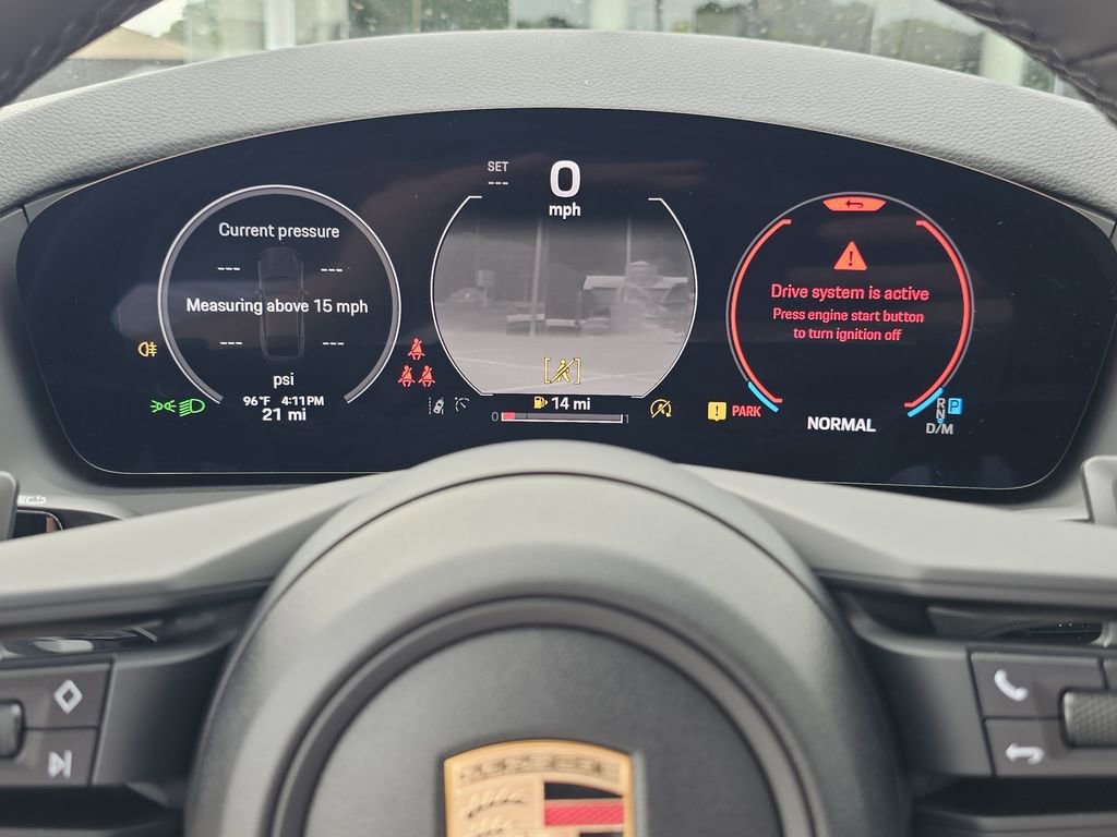 Used 2025 Porsche Panamera 4 AWD/4WD image 32