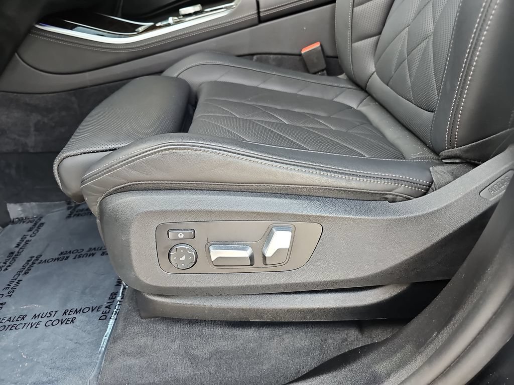 Used 2025 BMW X5 sDrive40i w/ Parking Assistance Package RWD image 18