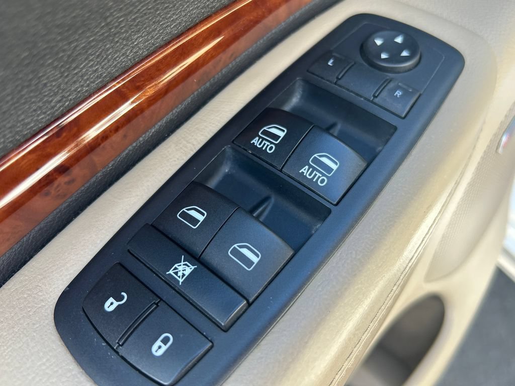Used 2017 Dodge Durango Citadel w/ Premium Entertainment Group AWD/4WD image 21