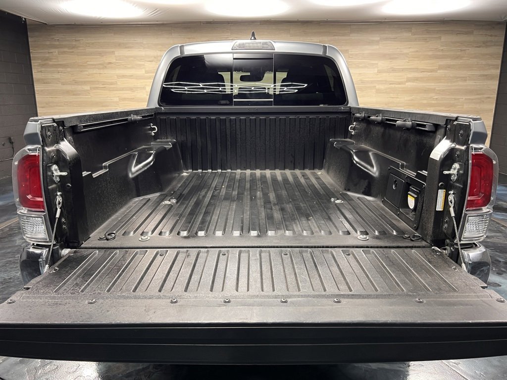 Used 2023 Toyota Tacoma TRD Off-Road image 15