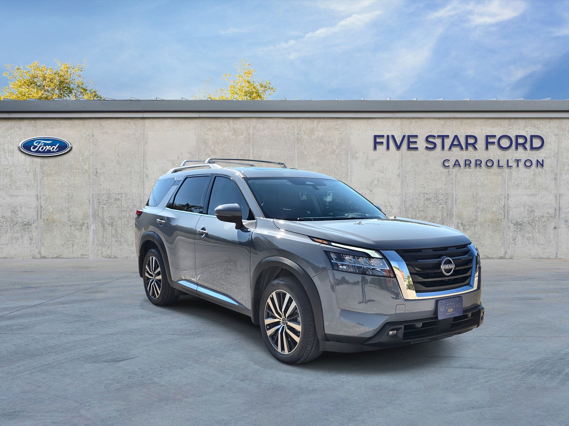 Used 2023 Nissan Pathfinder Platinum