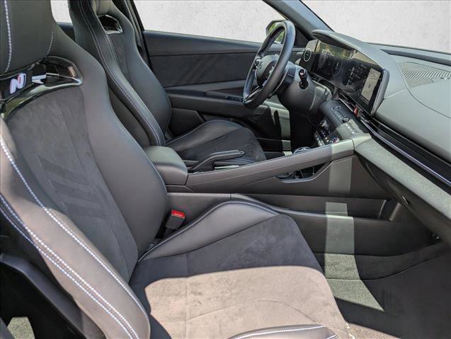 Certified 2025 Hyundai Elantra N FWD image 29