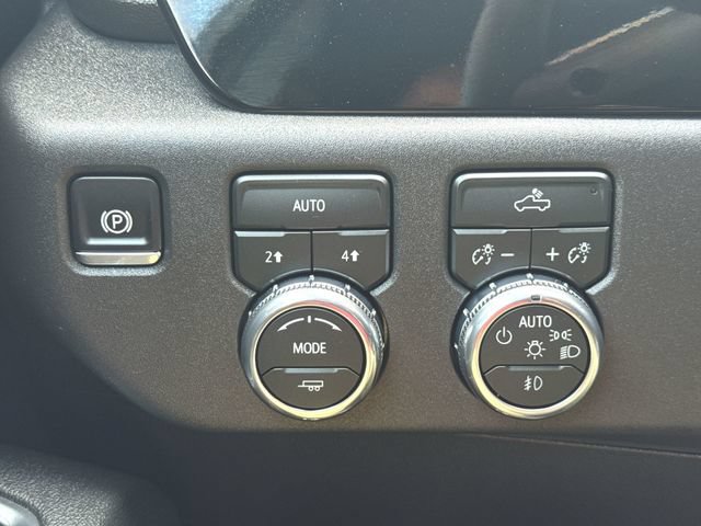 Used 2026 GMC Sierra 1500 Elevation AWD/4WD image 18