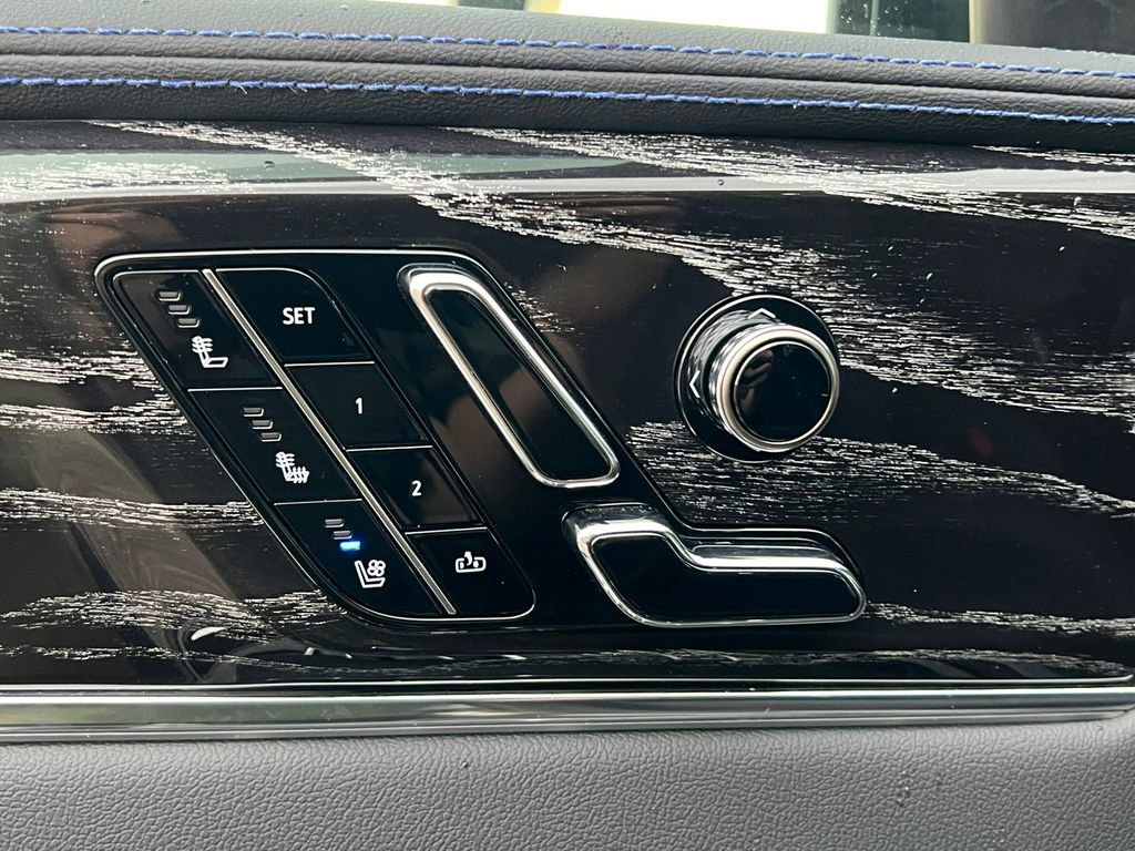 New 2025 Cadillac Escalade IQ Sport 1 AWD/4WD image 16