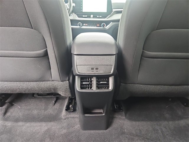 Used 2025 Chevrolet Equinox LT w/ Midnight Edition image 21