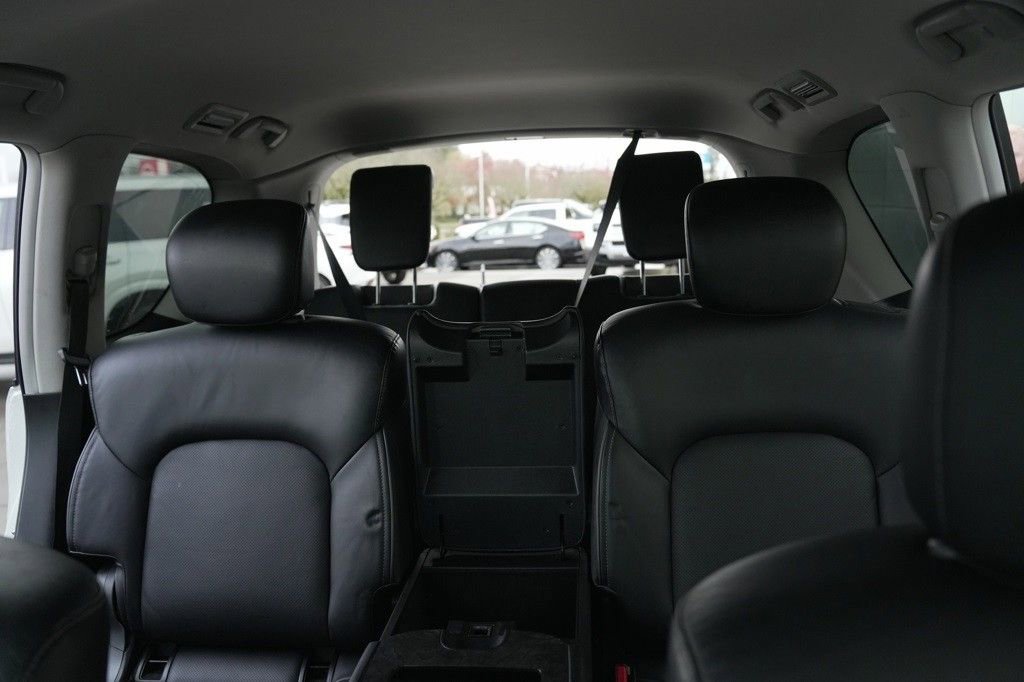 Used 2024 INFINITI QX80 Luxe image 25