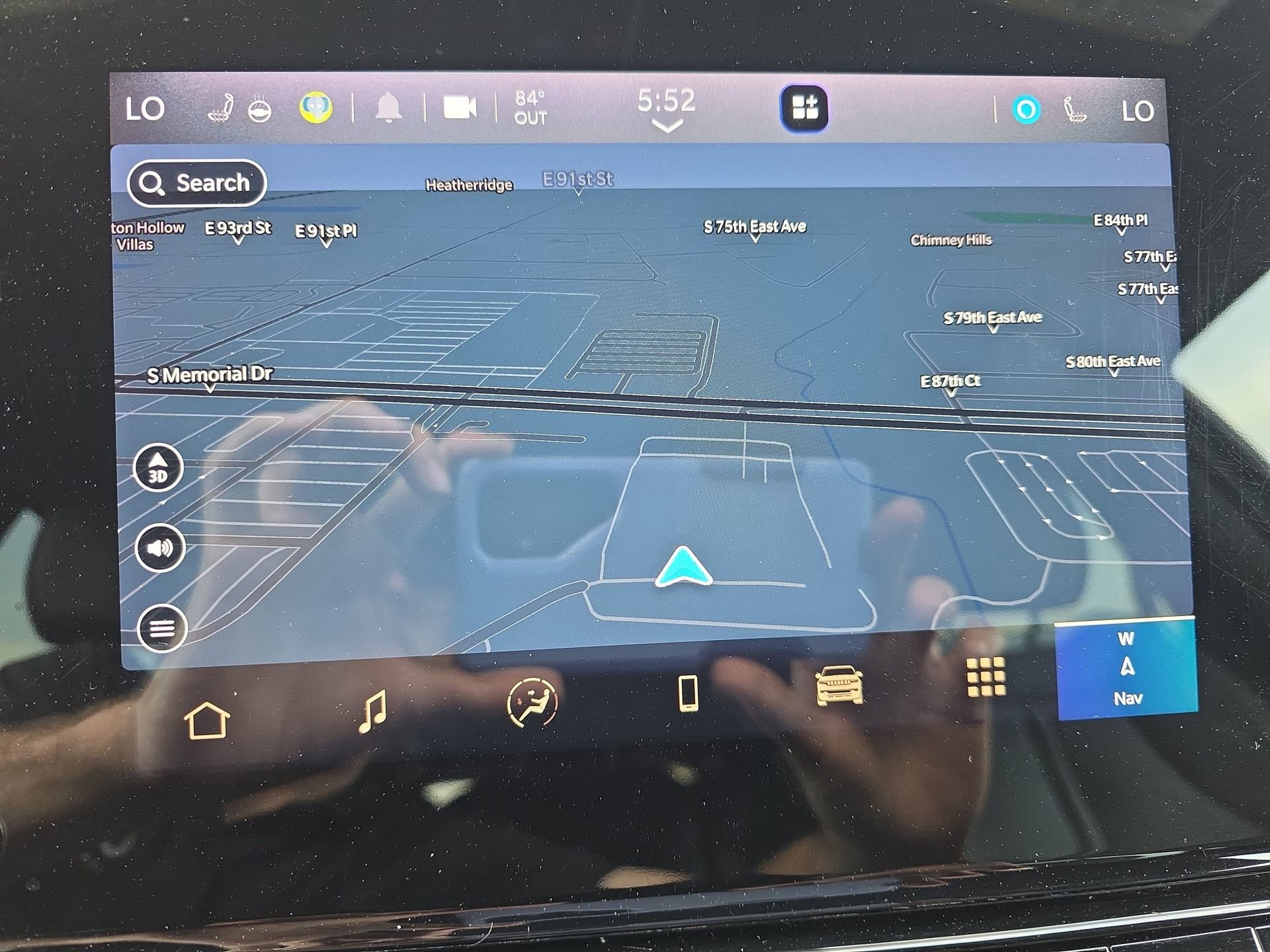 Used 2024 Jeep Wagoneer L Series II RWD image 21