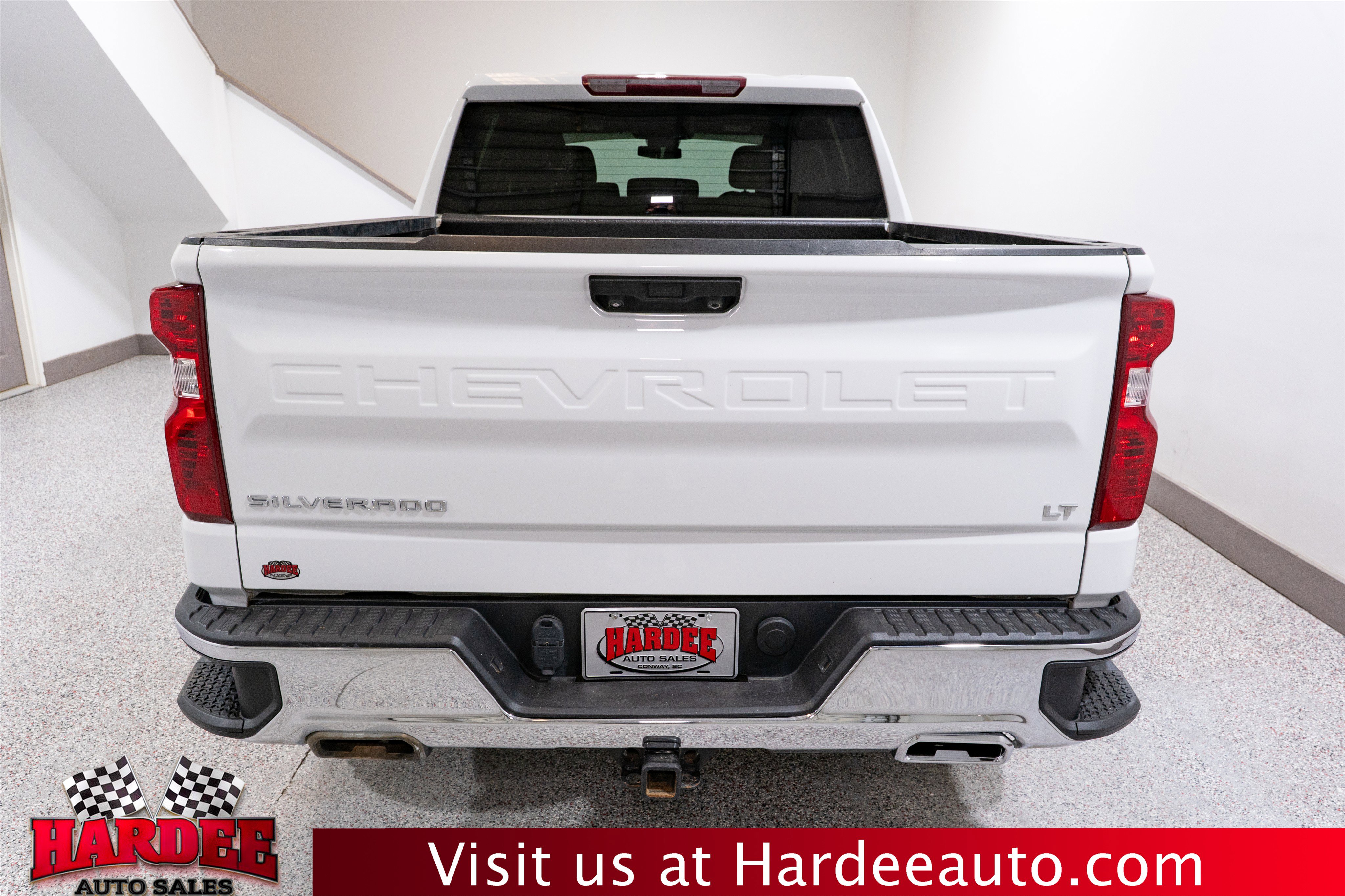Used 2022 Chevrolet Silverado 1500 LT w/ Z71 Off-Road Package image 4