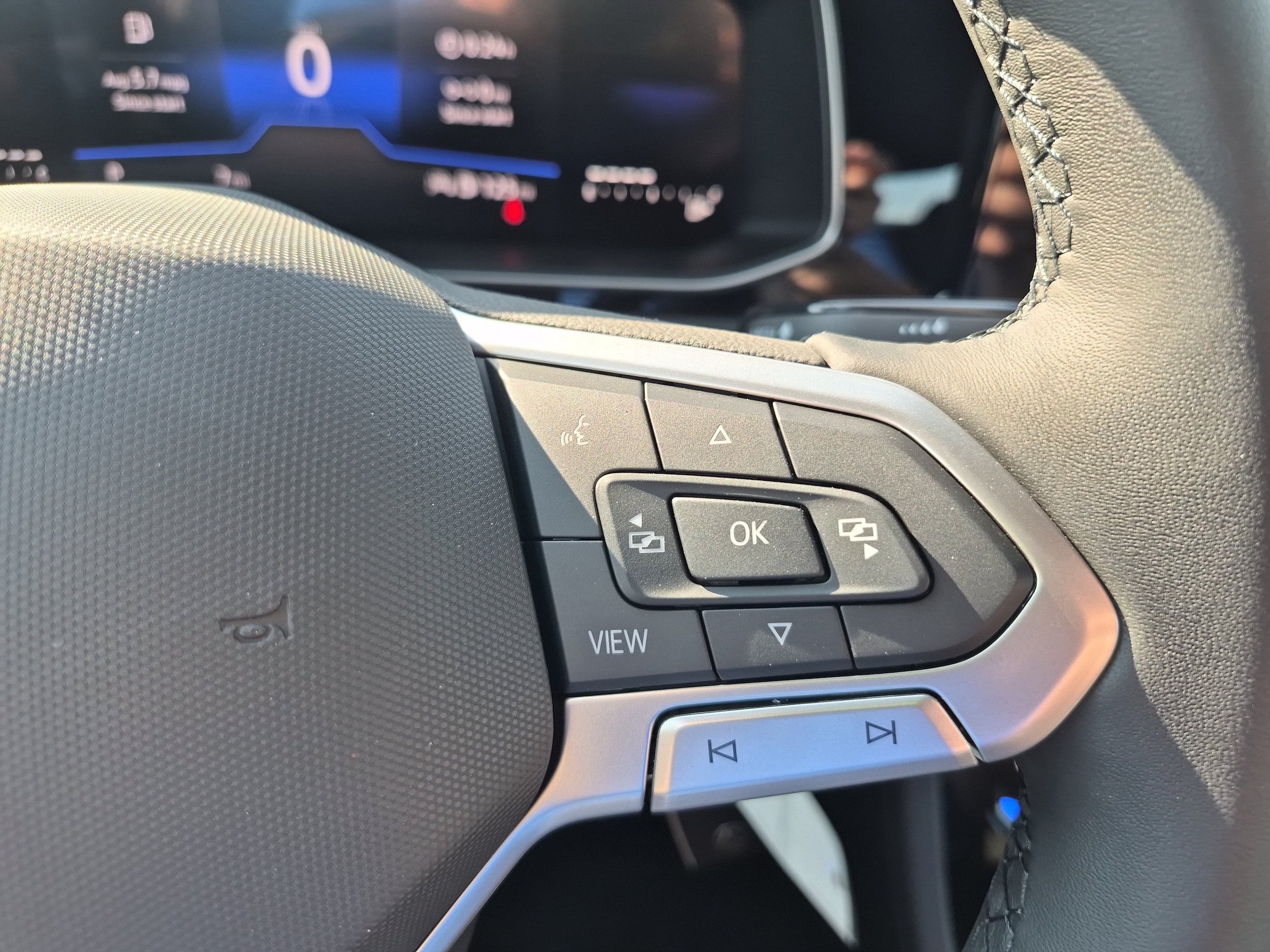 New 2026 Volkswagen Jetta Sport FWD image 17