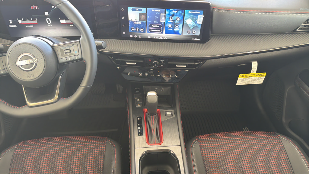 New 2027 Nissan Kicks SR w/ SR Premium Package AWD/4WD image 8