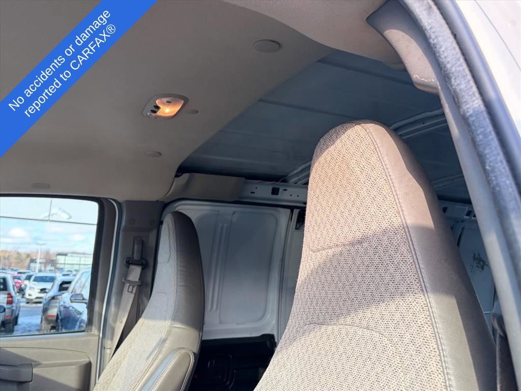Used 2016 Chevrolet Express 2500 Extended image 20