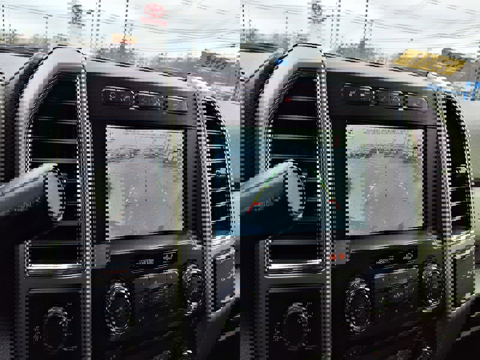 Used 2018 Ford F250 Lariat w/ Lariat Value Package image 10