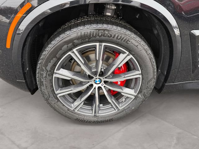 New 2026 BMW X5 xDrive40i w/ M Sport Package AWD/4WD image 14
