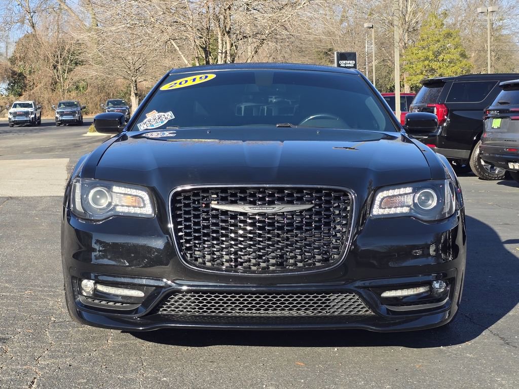 Used 2019 Chrysler 300 S w/ S Model Appearance Package image 30