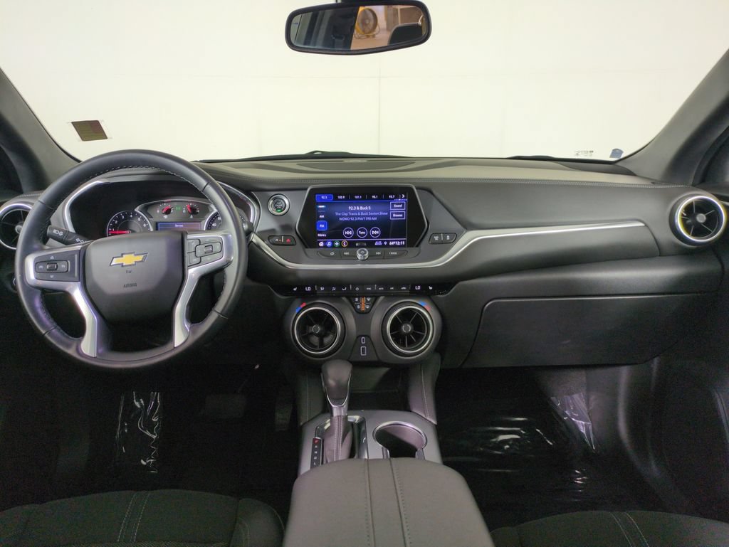 Used 2020 Chevrolet Blazer LT FWD image 15