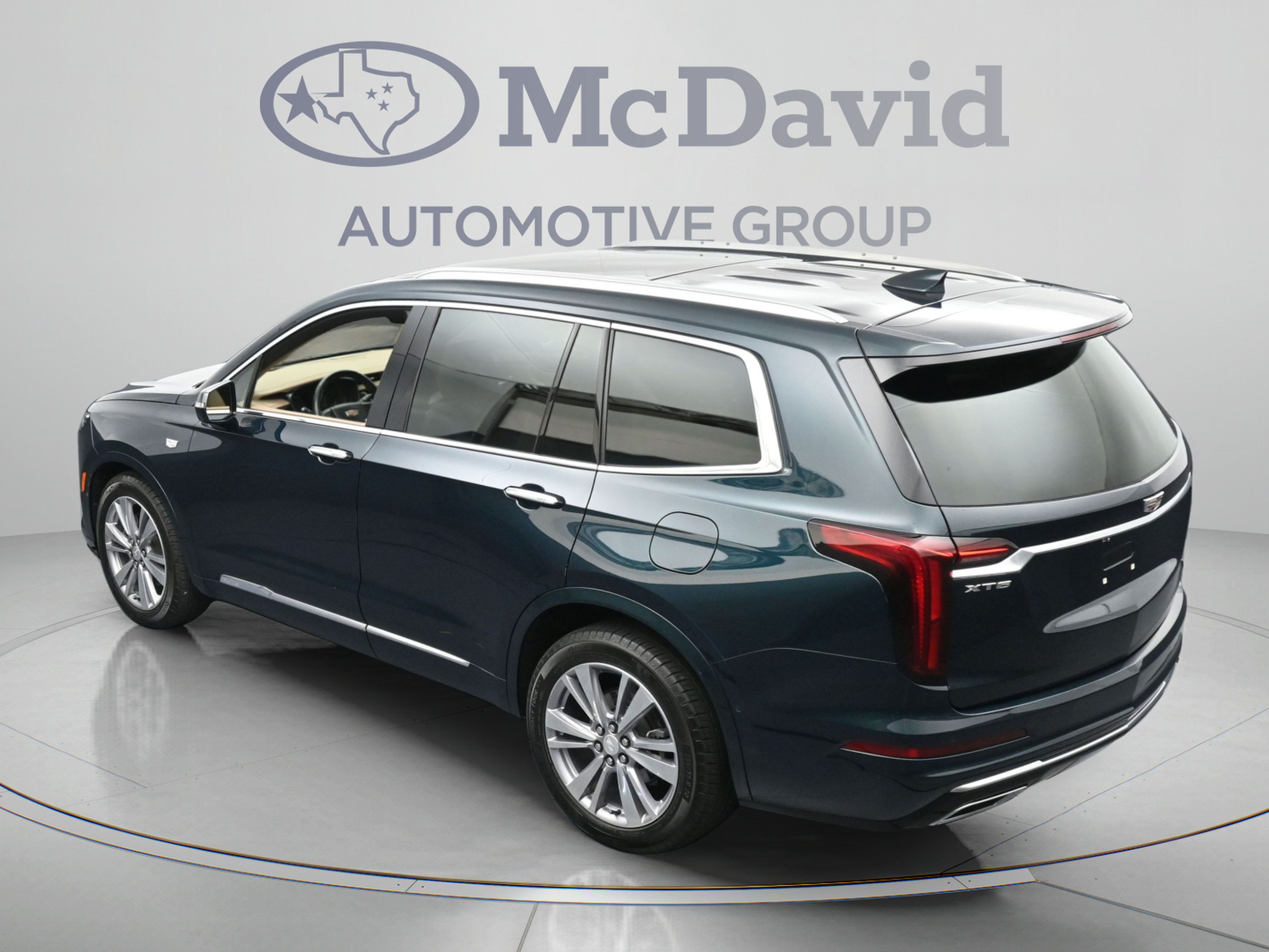 Used 2024 Cadillac XT6 Premium Luxury w/ Platinum Package FWD image 38
