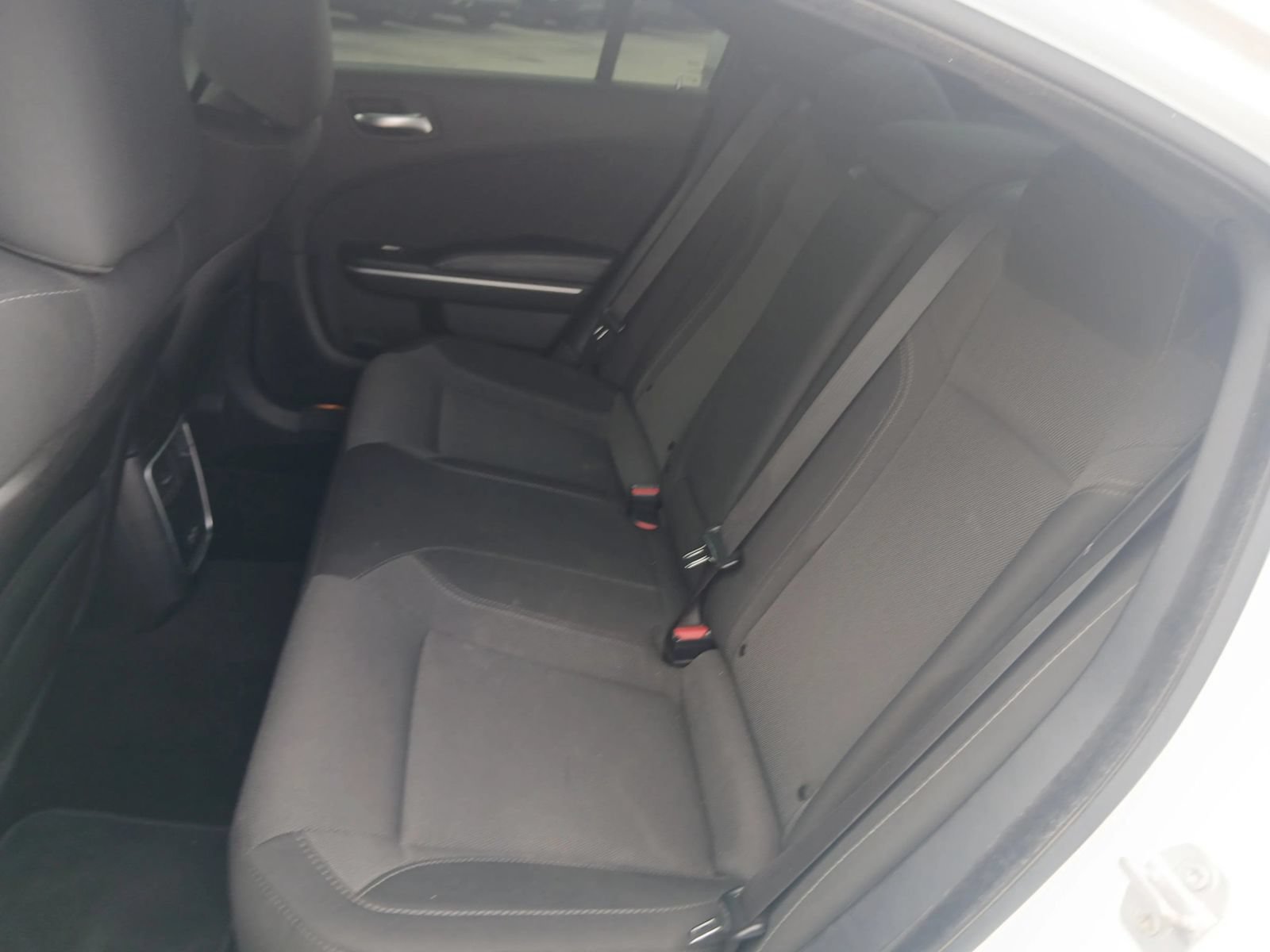 Used 2019 Dodge Charger SXT RWD image 12