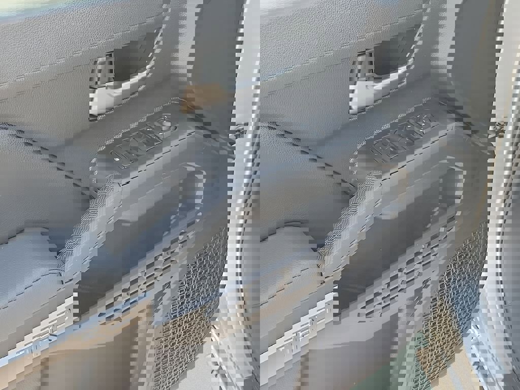 New 2025 Toyota Tacoma TRD Off-Road image 44