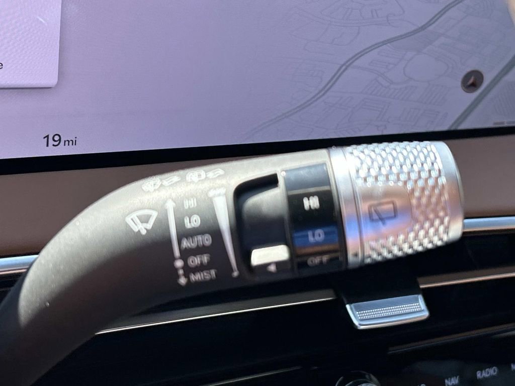 New 2026 Genesis GV70 2.5T Advanced image 33