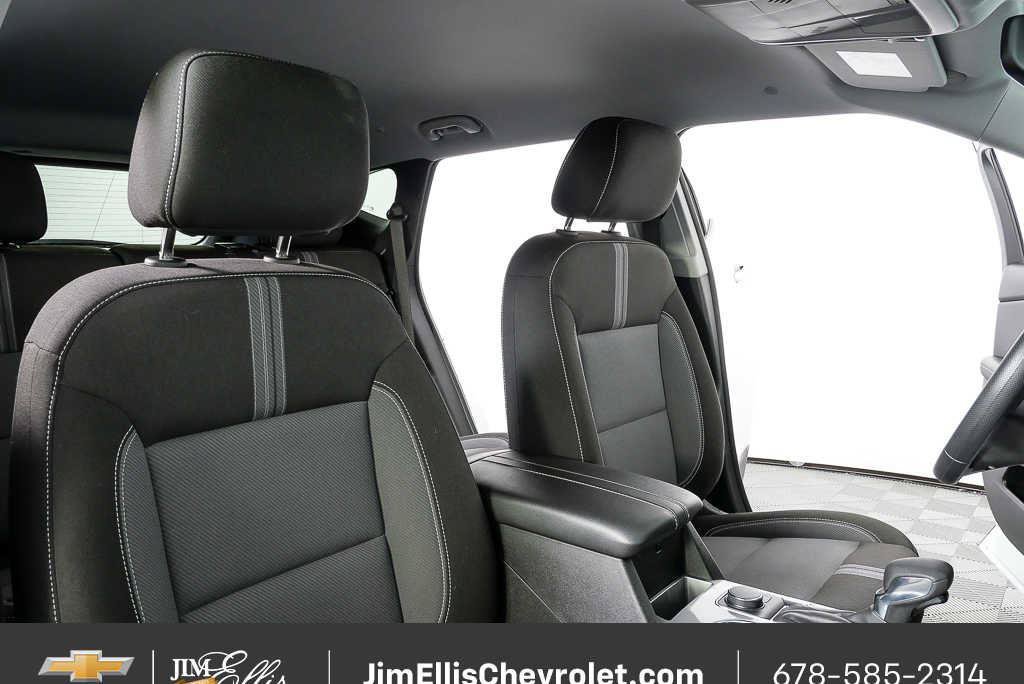 Certified 2025 Chevrolet Blazer LT FWD image 20