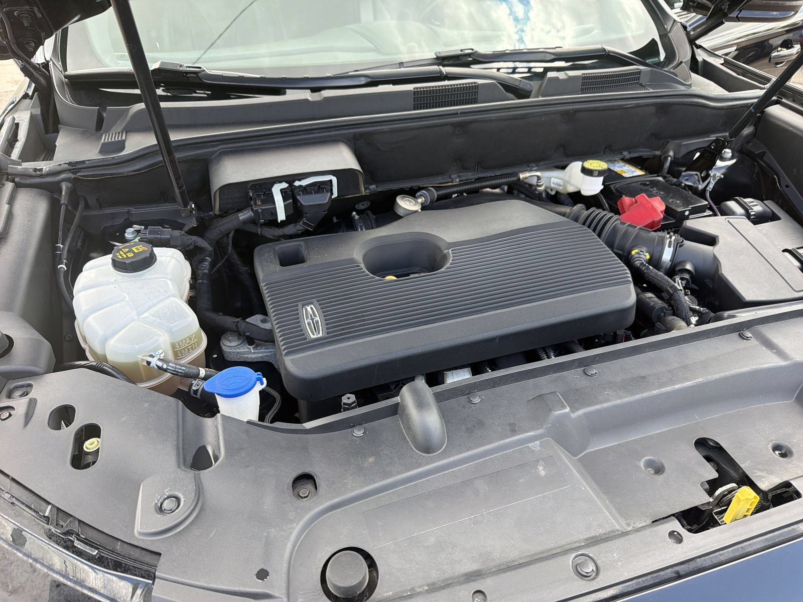 Used 2019 Lincoln Nautilus Select AWD/4WD image 16