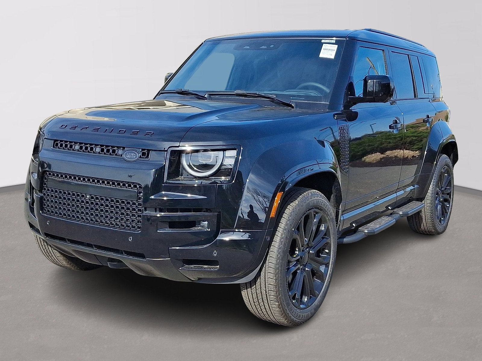 New 2026 Land Rover Defender 110 OCTA AWD/4WD image 1
