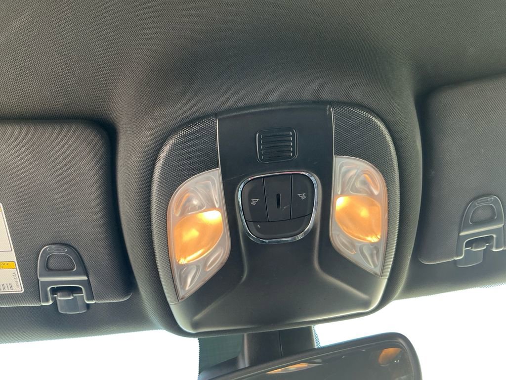 Used 2024 Jeep Compass Latitude image 20