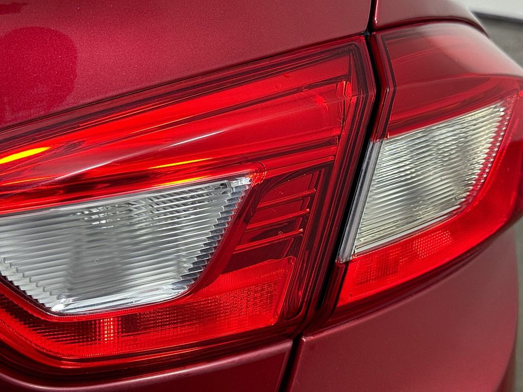 Used 2018 Chevrolet Cruze LT image 30