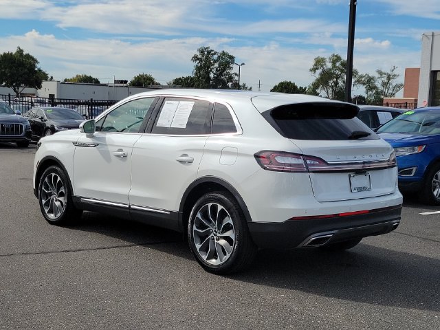 Certified 2023 Lincoln Nautilus Reserve FWD image 3
