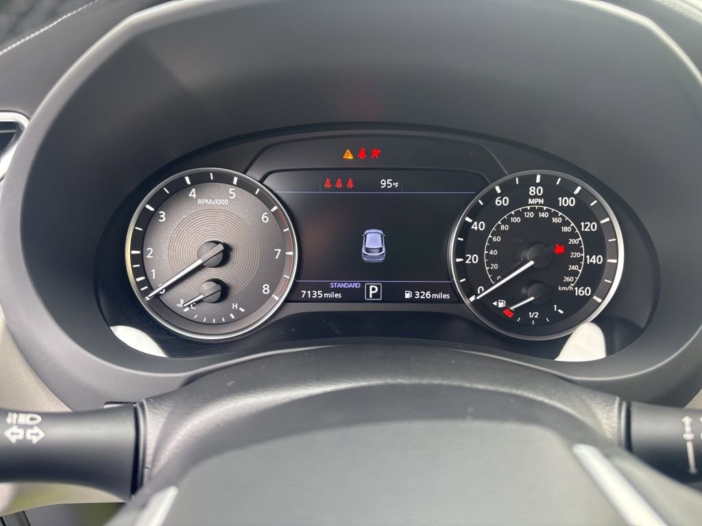 Used 2025 INFINITI QX50 Luxe w/ Cargo Package AWD/4WD image 13