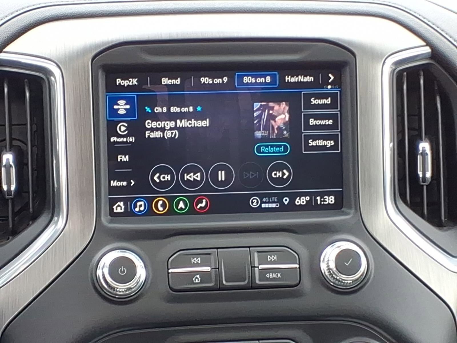 Used 2021 GMC Sierra 3500 Denali w/ Denali Black Diamond Edition image 14