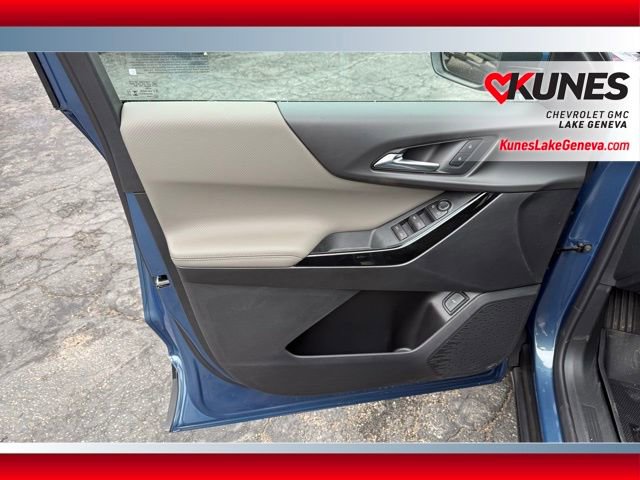New 2026 Chevrolet Equinox LT w/ Convenience Package II image 14