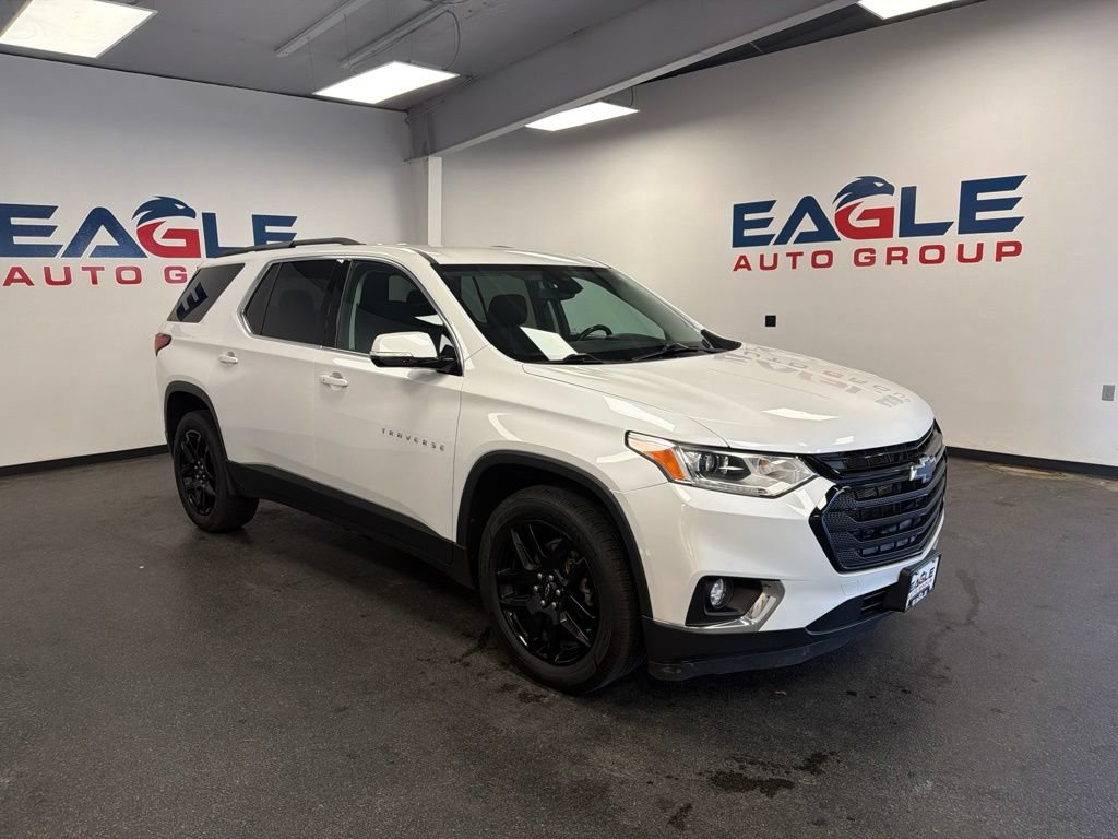 Used 2021 Chevrolet Traverse LT w/ LPO, Black Accent Package