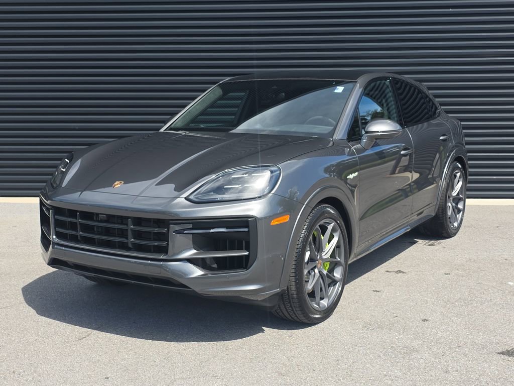 New 2026 Porsche Cayenne E-Hybrid Coupe AWD/4WD image 1