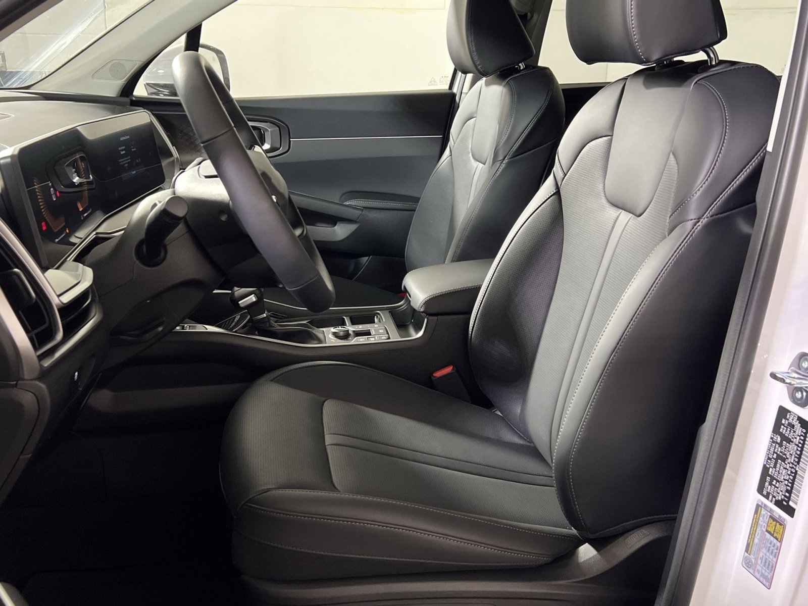 New 2026 Kia Sorento S image 11