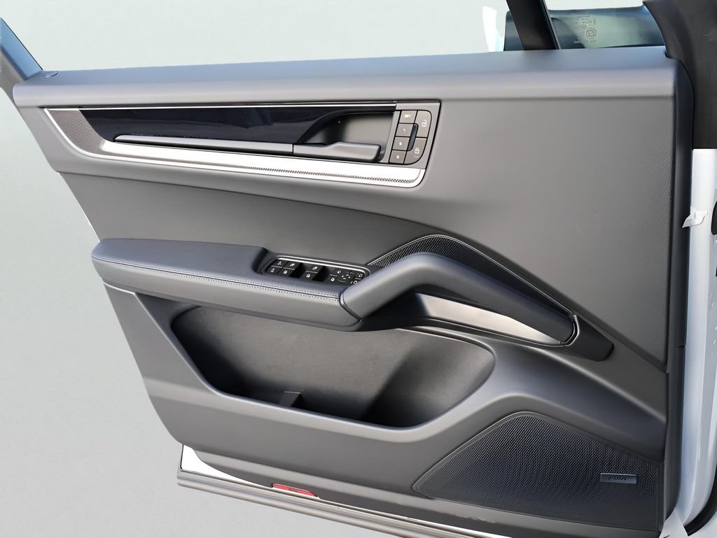 New 2026 Porsche Cayenne S AWD/4WD image 35