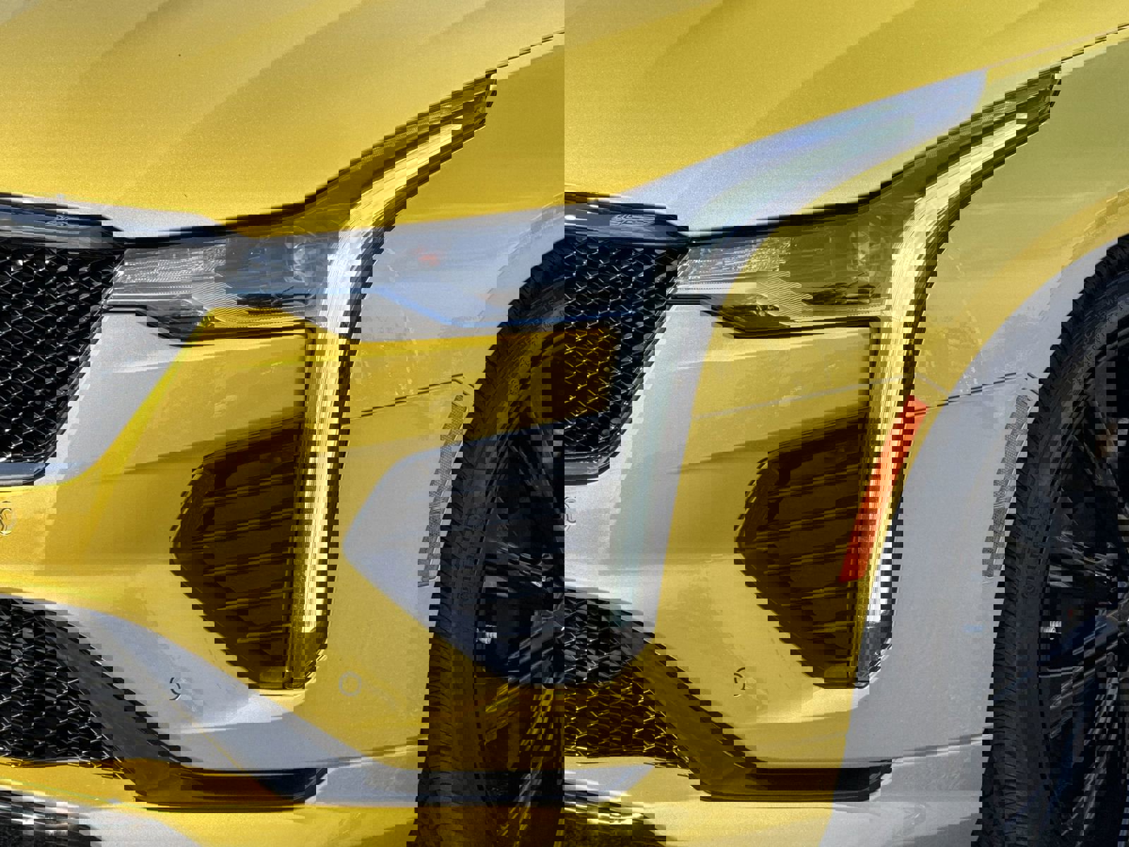 Used 2024 Cadillac CT4 V w/ LPO, ONYX Package image 6